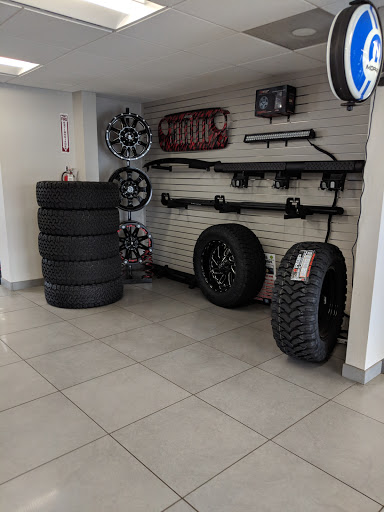 Used Car Dealer «Mac Haik Chrysler Dodge Jeep Ram», reviews and photos, 12111 Katy Fwy, Houston, TX 77079, USA