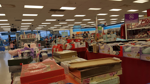 Clothing Store «Ross Dress for Less», reviews and photos, 1535 Market Pl Blvd, Cumming, GA 30041, USA