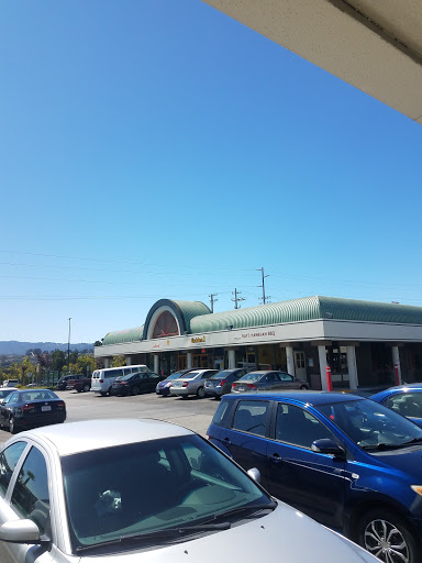 Shopping Mall «Laurelwood Shopping Center», reviews and photos, 1206 W Hillsdale Blvd, San Mateo, CA 94403, USA