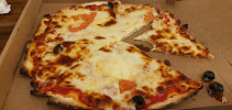 Plats et boissons du Pizzeria La Pizz' (Pizza à Emporter) à Huez - n°8