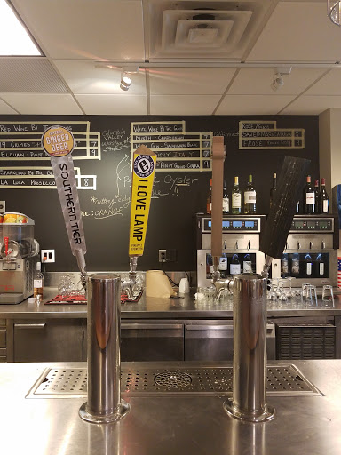 Oyster Bar Restaurant «Triton Craft Beer and Oyster Bar», reviews and photos, 308 Centre St, Beach Haven, NJ 08008, USA