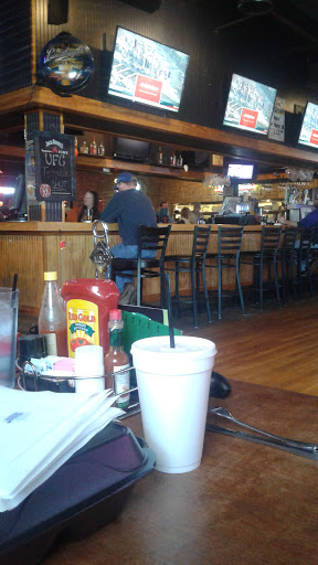 Bar & Grill «Big Shots Sports Cafe», reviews and photos, 1833 Airport Fwy, Bedford, TX 76021, USA