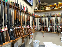 62 Hwy Gun & Pawn - Photo 3 - Car repair in Farmington, AR, Fayetteville