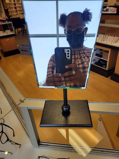 Eye Care Center «LensCrafters», reviews and photos, 19329 Mack Ave, Grosse Pointe Woods, MI 48236, USA