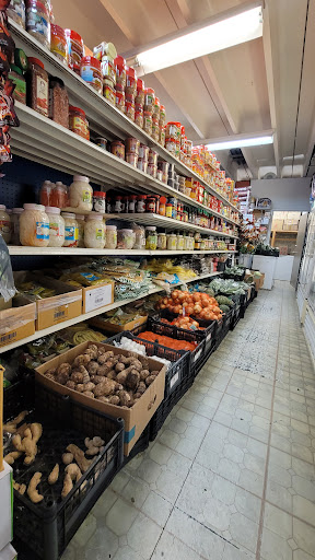 Asian Grocery Store «Asian Supermarket», reviews and photos, 733 E Archwood Ave, Akron, OH 44306, USA