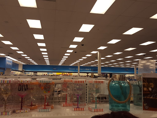 Clothing Store «Ross Dress for Less», reviews and photos, 2350 Lincoln Hwy E, Lancaster, PA 17602, USA