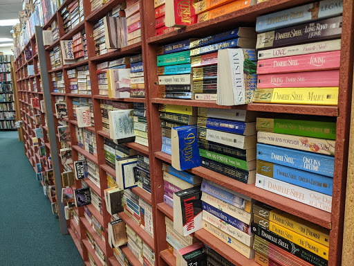 Used Book Store «Books», reviews and photos, 9201 N 7th Ave, Phoenix, AZ 85021, USA