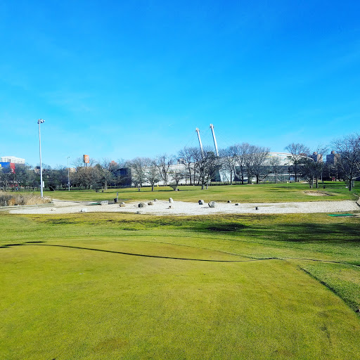 Public Golf Course «Flushing Meadows Golf Center», reviews and photos