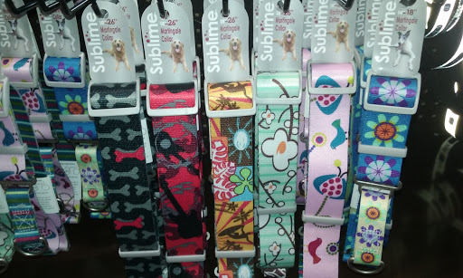 Pet Supply Store «Premier Pet Supply», reviews and photos, 63 W Auburn Rd, Rochester Hills, MI 48307, USA