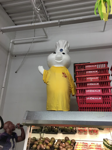 Grocery Store «So Low Grocery Outlet», reviews and photos, 3111 N Emerson Ave, Minneapolis, MN 55411, USA