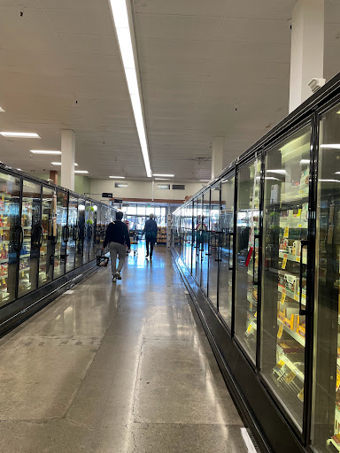 Safeway image