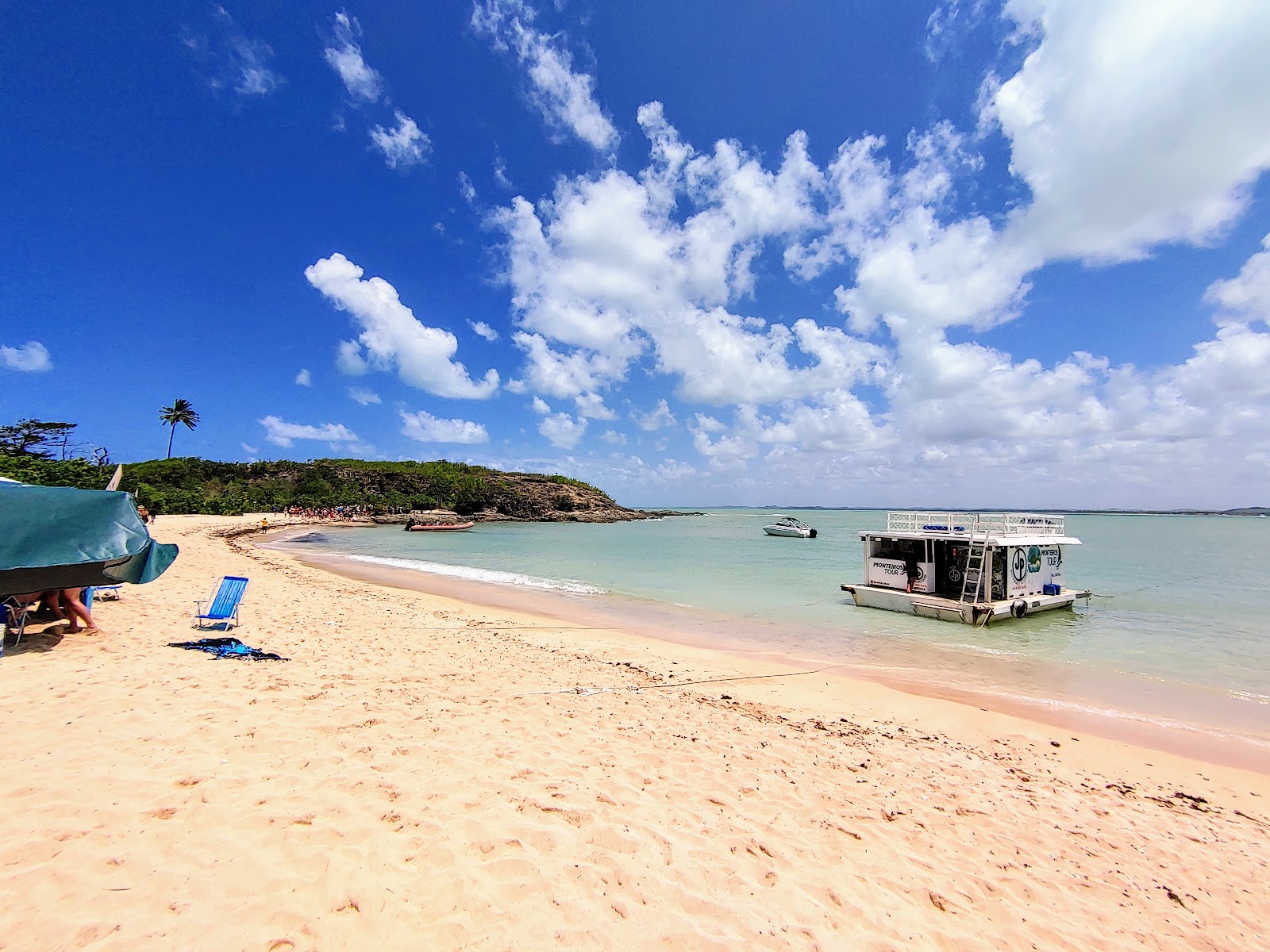 Photo de Ilha Santo Aleixo Beach avec un rivage spacieux