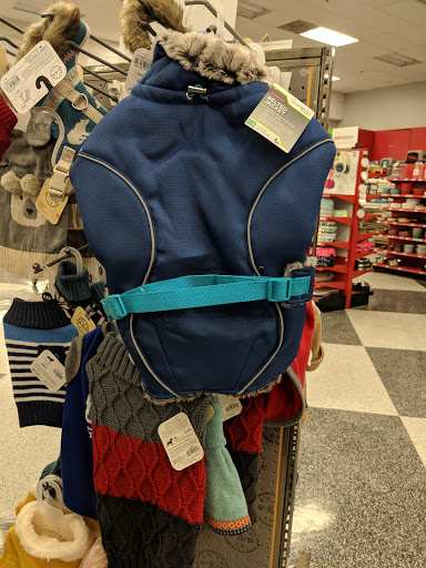 Pet Supply Store «Petco Animal Supplies», reviews and photos, 7110 Dodge St, Omaha, NE 68132, USA