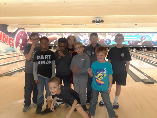 Bowling Alley «Premier Bowling and Recreation Center», reviews and photos, 11400 E State Rte 350, Raytown, MO 64138, USA