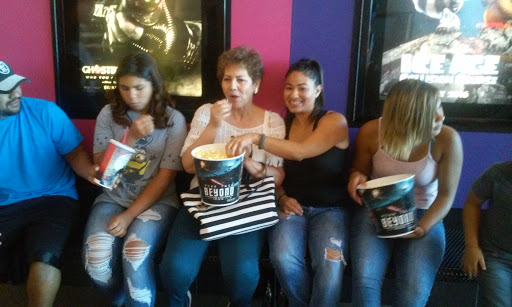 Movie Theater «Regal Cinemas Modesto 10», reviews and photos, 3969 McHenry Ave, Modesto, CA 95356, USA