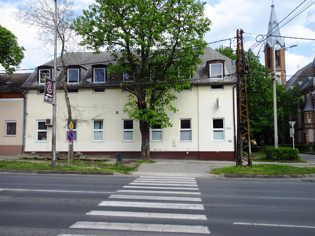 Szekszárd, Pázmány tér 4, 7100 Magyarország