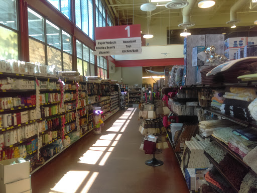 Grocery Store «Grocery Outlet Bargain Market», reviews and photos, 8517 Bond Rd, Elk Grove, CA 95624, USA