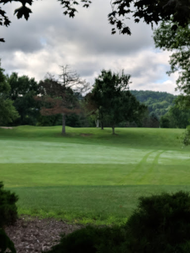Public Golf Course «Riverview Golf Course», reviews and photos, 97 Golf Course Dr, Pittsburgh, PA 15202, USA