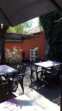 Atmosphère du Restaurant La Petite Ardoise à Gleize - n°9