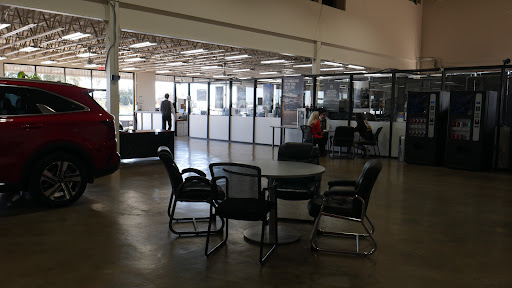 Kia Dealer «World Car Kia», reviews and photos, 4220 Fredericksburg Rd Building 1, San Antonio, TX 78201, USA