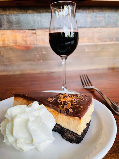 Wine Store «Division Wines», reviews and photos, 3564 SE Division St, Portland, OR 97202, USA