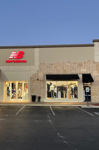 New Balance, 270 E Basse Rd, San Antonio, TX 78209, USA, 