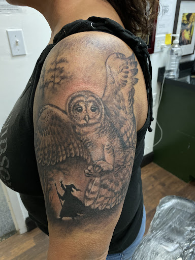 Tattoo Shop «The City Tattoo Studio & Art Gallery», reviews and photos, 260 Smithtown Blvd, Nesconset, NY 11767, USA