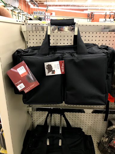 Shopping Mall «Blue Ridge Mall», reviews and photos, 1800 Four Seasons Blvd # 5, Hendersonville, NC 28792, USA