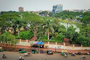 Vivekanand Park image