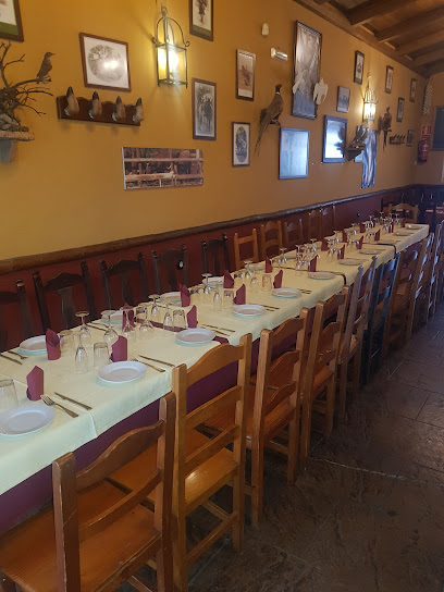 Información y opiniones sobre Restaurante El Tinahon de Bormujos