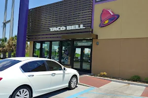 Taco Bell image