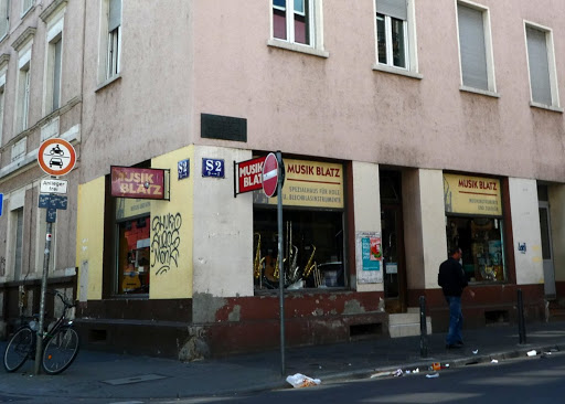 Guitar stores Mannheim