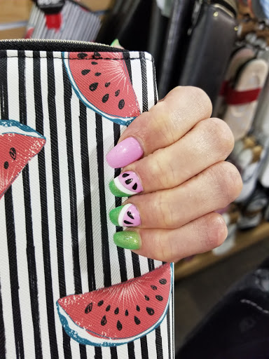 Shoe Store «DSW Designer Shoe Warehouse», reviews and photos, 139 Flatbush Ave, Brooklyn, NY 11217, USA