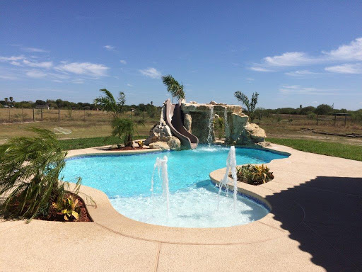 Acrobatic diving pool Mcallen