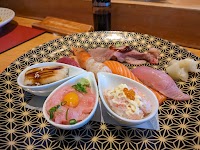 若鮨 本店