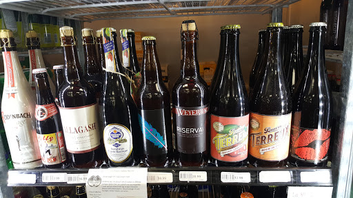 Liquor Store «Wines and More!», reviews and photos, 242 Boston Post Rd, Milford, CT 06460, USA