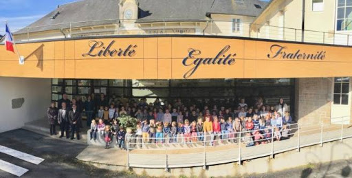École primaire à Treignac, Corrèze