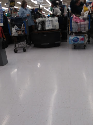 Department Store «Walmart Supercenter», reviews and photos, 3509 E Race Ave, Searcy, AR 72143, USA