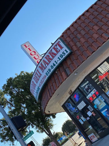 Magnolia Liquor Market