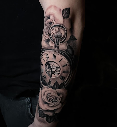 Black ink Aabenraa Tattoo Studio - Tatovør