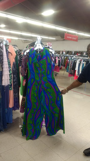 Thrift Store «Thrifty Shopper», reviews and photos, 112 E Manlius St, East Syracuse, NY 13057, USA