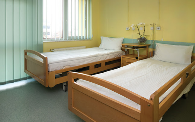 CLINICA DE ORTOPEDIE SI CHIRURGIE MINIMAL INVAZIVA ORTOMED ALEX BUCUR SRL - Cluj