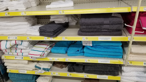 Discount Store «Dollar General», reviews and photos, 350 Townline Rd, Mundelein, IL 60060, USA