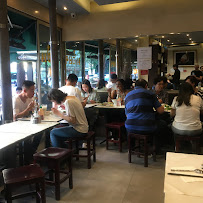 Atmosphère du Restaurant vietnamien Phở Bánh Cuốn 14 à Paris - n°20