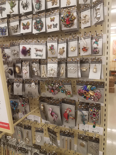 Craft Store «Hobby Lobby», reviews and photos, 6718 Gilmore Rd, Hamilton, OH 45011, USA