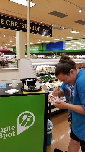 Supermarket «Price Chopper», reviews and photos, 1640 Eastern Pkwy, Schenectady, NY 12309, USA