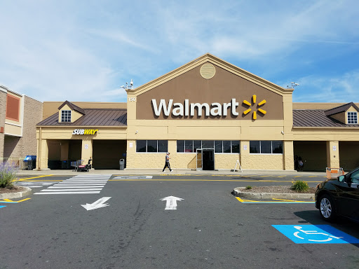 Discount Store «Walmart», reviews and photos, 150 Barnum Avenue Cutoff, Stratford, CT 06614, USA