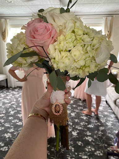 Petals Florist, 389 NJ-23, Franklin, NJ 07416, USA, 