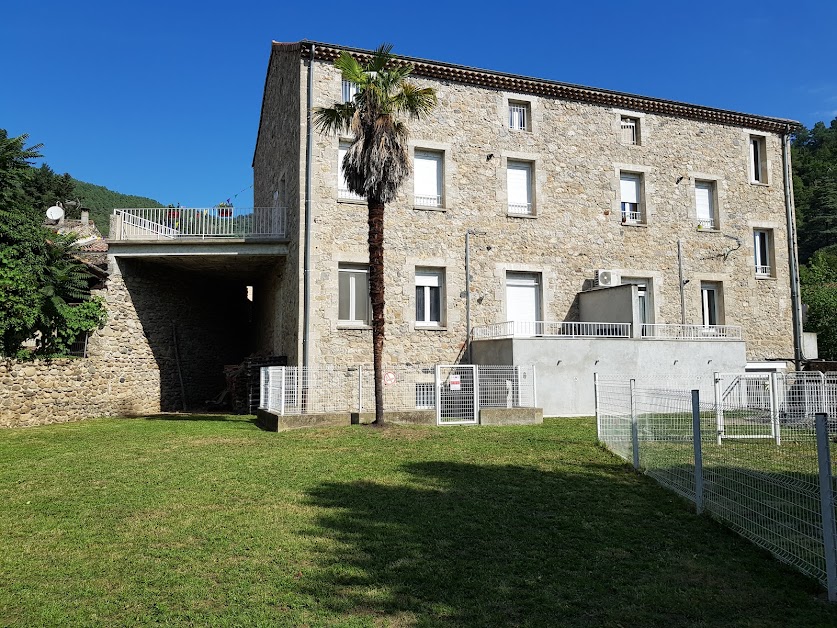 Gîte Val Rochaty à Saint-Fortunat-sur-Eyrieux (Ardèche 07)