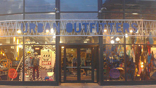 Urban Outfitters, 507 E Green St, Champaign, IL 61820, USA, 